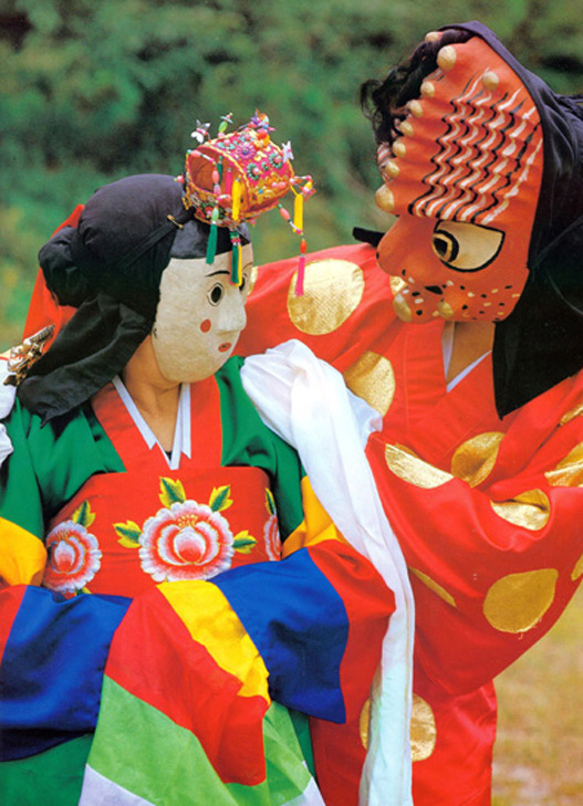 Korean mask dance bride