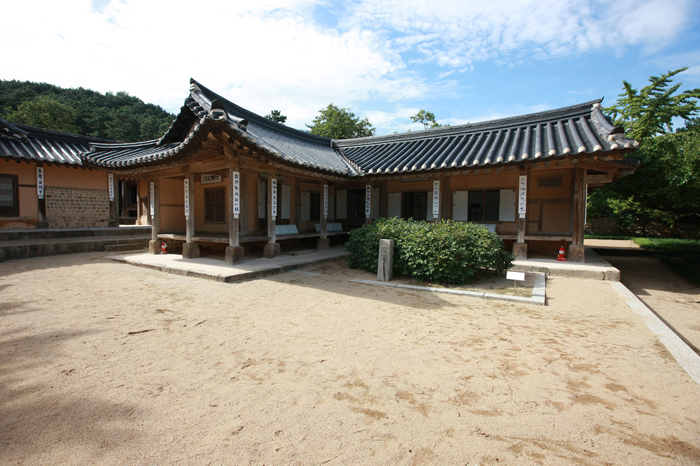 Old Hanok with empty courtyard of Kim Jeong-hui
