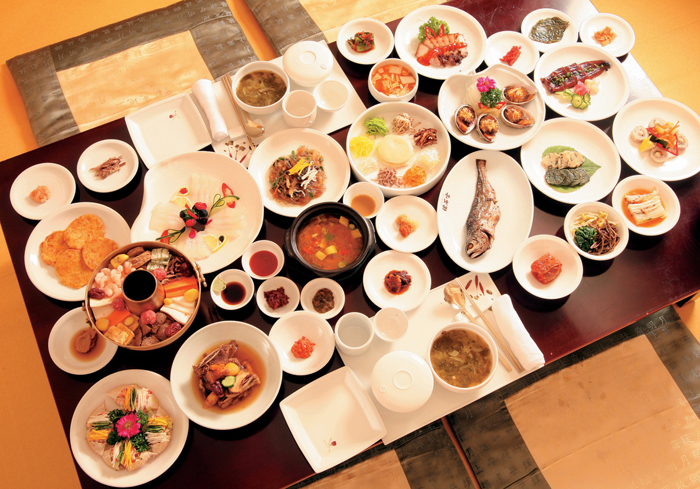 Hanjeongsik Korean full course meal