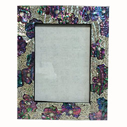 Mother of Pearl Picture Frame with Flower Design