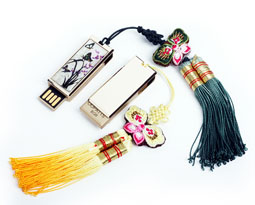 Mother of Pearl Orchid USB Flash Drive with Korean Traditional Tassel