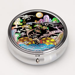 Mother of Pearl Long Life Emblems Design Pill Box