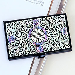 Mother of Pearl Designer Credit Card Holder inlaid with Arabesque Design