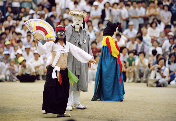 Korean mask dance Gangnyeong talchum