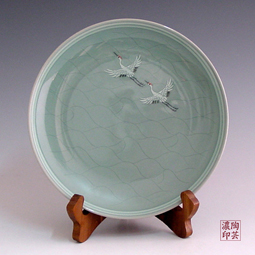 Celadon Ceramic Decorative Plate Inlaid with Double Crane and Wave Design
