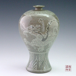 Antique Pottery Vase Buncheong Gray with Inlaid Dragon Design